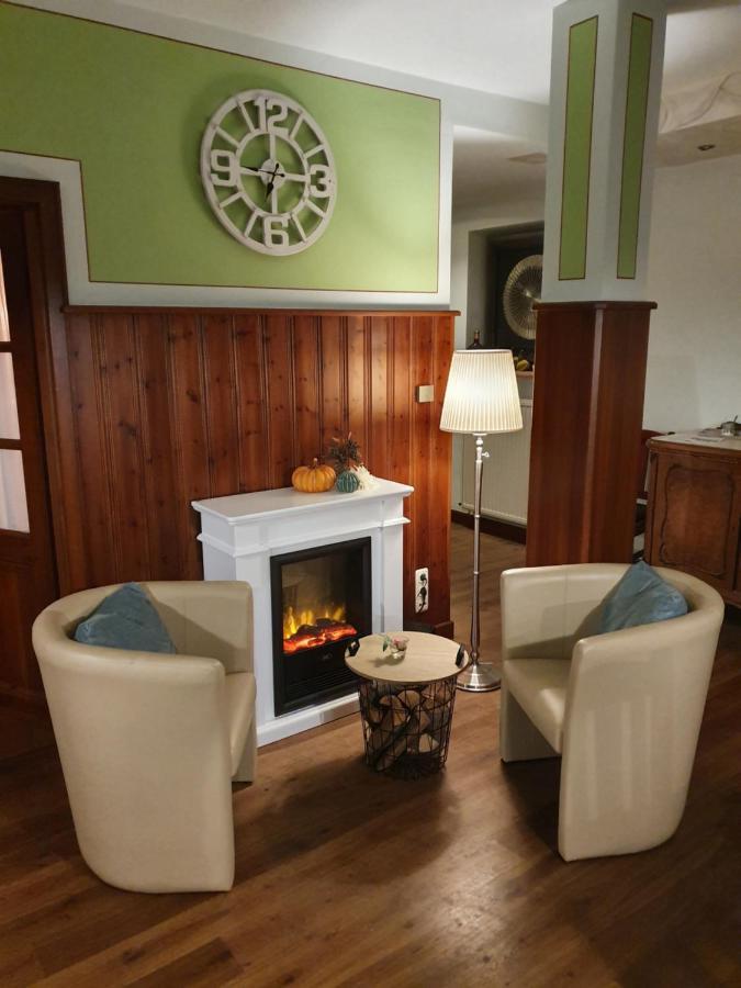 Hotel & Restaurant Sonnenhoefle Зомерхаусен Екстериор снимка